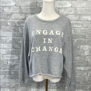 Universal Thread Gray Graphic Engage in Change Sweatshirt
